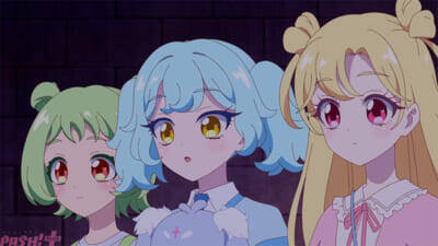 アニメ『おねがいアイプリ』いのりとあおいは、同じクラスの友坂ぐみからなくしたシールを見つけて欲しいとおねがいされて…？ 第3話「たったひとつのだいすき」あらすじ＆先行カット