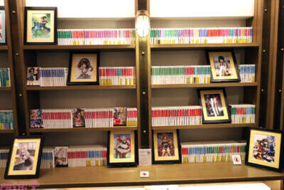 「ライトノベル展2025」著者・イラストレーターの直筆メッセージや約1万冊のライトノベルの本棚はラノベ好き必見！ まだ見ぬ推し作品にも出会える会場の様子をフォトレポート