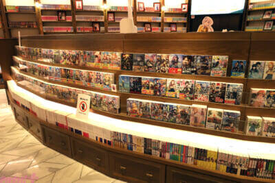 「ライトノベル展2025」著者・イラストレーターの直筆メッセージや約1万冊のライトノベルの本棚はラノベ好き必見！ まだ見ぬ推し作品にも出会える会場の様子をフォトレポート