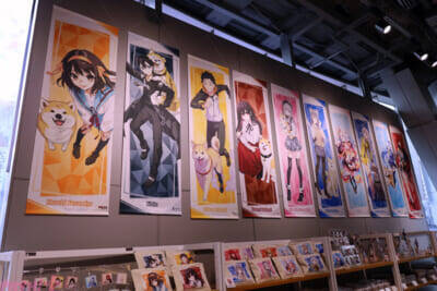 「ライトノベル展2025」著者・イラストレーターの直筆メッセージや約1万冊のライトノベルの本棚はラノベ好き必見！ まだ見ぬ推し作品にも出会える会場の様子をフォトレポート