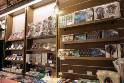 「ライトノベル展2025」著者・イラストレーターの直筆メッセージや約1万冊のライトノベルの本棚はラノベ好き必見！ まだ見ぬ推し作品にも出会える会場の様子をフォトレポート