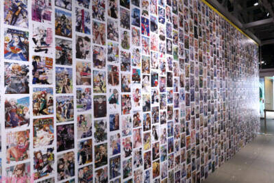 「ライトノベル展2025」著者・イラストレーターの直筆メッセージや約1万冊のライトノベルの本棚はラノベ好き必見！ まだ見ぬ推し作品にも出会える会場の様子をフォトレポート