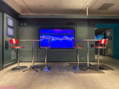 【ミルサブ】亀山陽平監督のサイン会も実施！ アサミ＆リョーコ、ハガの描きおろしグッズなど新商品も登場の「銀河特急 ミルキー☆サブウェイ 銀河の果てまでいってきました！展 in 心斎橋」が開催決定