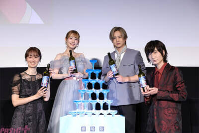 【劇場版転スラ】堂本光一さん「私は映画館にも行ったことが無いので…」前野智昭さん「映画館の椅子でキスを夢中でしましたやん！」キャストのやり取りにファン歓喜の『劇場版 転生したらスライムだった件 蒼海の涙編』大ヒット御礼舞台挨拶レポートが到着！