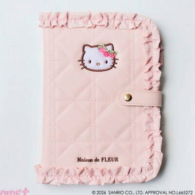 【サンリオ】「ハローキティ×Maison de FLEUR」待望のコラボが実現！ ブランドムックが“いちご”がテーマのかわいいケースやチャーム付きで登場