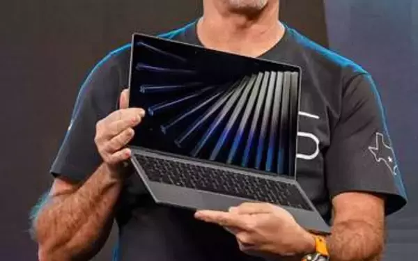 599ドルのMacBook Neoキラー「XPS 13」がDellから登場！1kgで高スペック