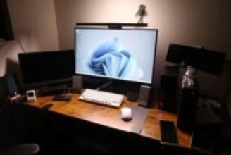 【やじうまミニレビュー】なにこれ最高、最強。「ScreenBar Halo 2」で照明の進化を体感した