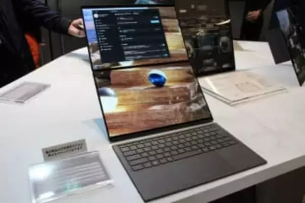 ASUS、2画面ノート「Zenbook DUO」やGoProコラボ2in1など最新ラインナップ発表