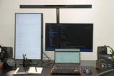 「2画面環境向けモニターライト「ScreenBar Max」登場。iMac専用モデルも」の画像1