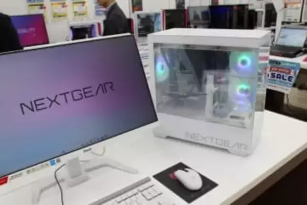 ボタン1つで透明↔不透明へ！マウスの新世代ゲーミングPCが未来すぎる