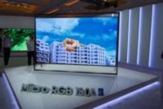 Samsung、新技術Micro RGB採用130型TVを展示。最新ノートPCやスマホも