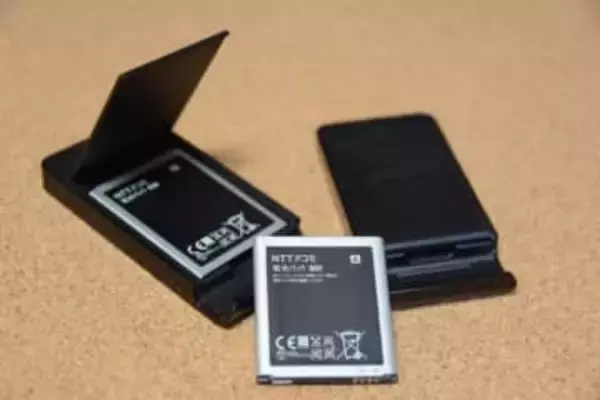 【山田祥平のRe:config.sys】バッテリは消耗品というやるせないモヤモヤ