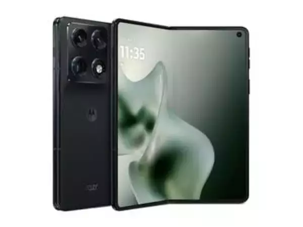 【本日みつけたお買い得品】モトローラの折り畳みスマホが約5万4千円引き。スナドラ8搭載！