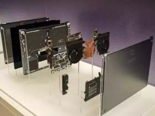 【もはや化け物】ノートPCで1PFLOPS!?「Surface Laptop Ultra」の中身が異次元すぎる