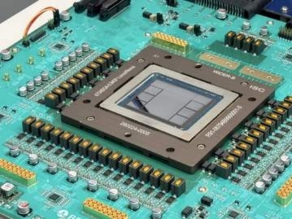 OpenAI自社チップ「ハラペーニョ」、NVIDIA GB300を大幅に上回る性能に
