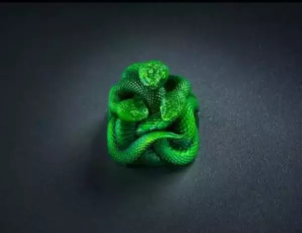 1万5,980円で試される忠誠心。Razer、三つ首の蛇キーキャップ