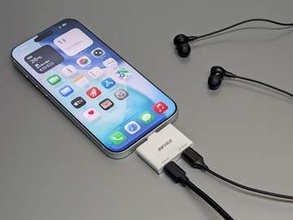 【やじうまミニレビュー】スマホのType-Cが足りない問題、2千円弱で解決。バッファローの分配ハブを試した