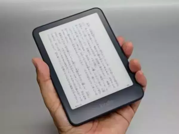 【山口真弘の電子書籍タッチアンドトライ】新Kindleで味わう、表示30%高速化と140gの軽さ。ただし価格は1万円アップ