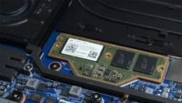 SO-DIMMに代わる新メモリ「LPCAMM2」搭載ThinkPadの分解動画、iFixitが公開