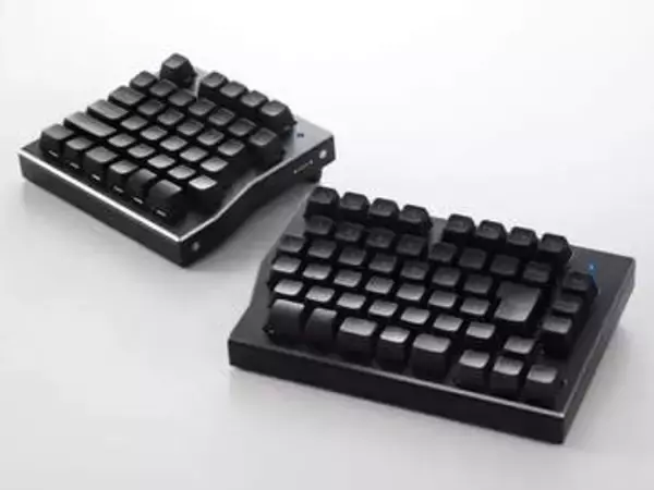 9万9,800円の“分割”ワイヤレスキーボード「Waffree US」