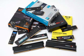 メモリ価格が2.8倍に爆上げ。SSDも合わせて高騰中。それでも今買ったほうがいい理由とは？