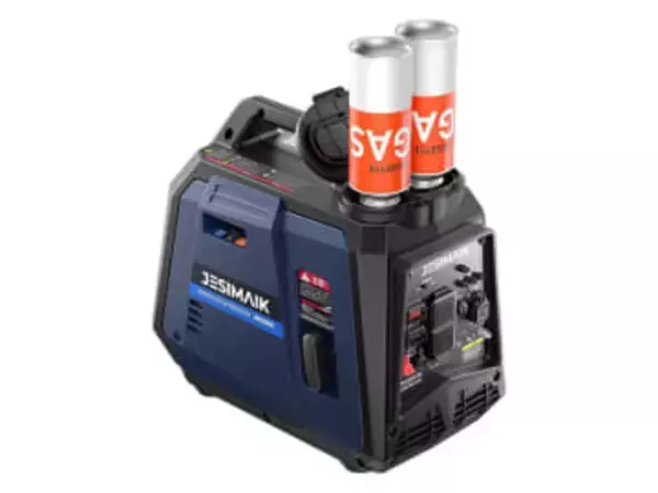 カセットボンベで動く発電機。ACやUSBポート搭載