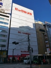 逆襲のビックカメラ、精鋭「マイスター」が推し提案？激戦区池袋でリニューアル