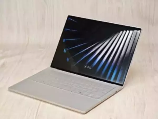 おかえり、6列目。物理キーに戻った新型「XPS 14/16」、しかも最大460gも軽量化！