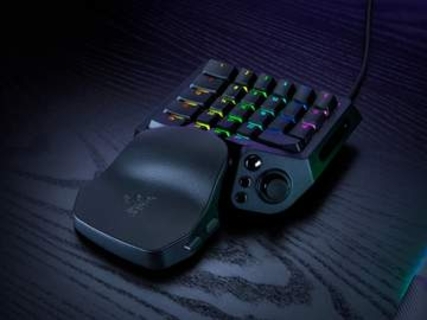 Razer、光学式アナログスイッチでラピッドトリガー対応の左手用ゲーミングキーボード