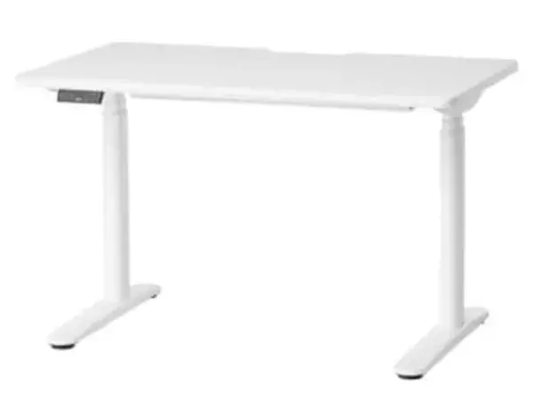 Pixio、ブランド初のホワイトカラーの電動昇降ゲーミングデスク