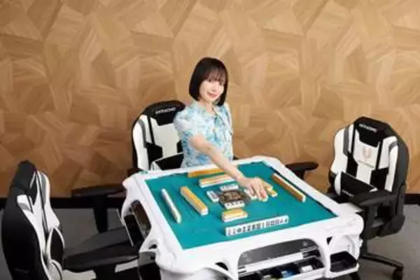 【やじうまPC Watch】AKRacing、麻雀に最適化したゲーミングチェア「MJ Grey」を発売