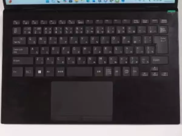 【PC Watchのキーボード黙示録】キーボードにそこまでこだわらないが、今はVAIO SX14を愛用する理由【ライター石井英男の場合】