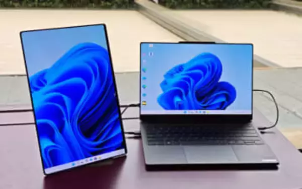 文字通り変態！Lenovo、第2ディスプレイやキーボードなどを着脱できるノートを公開