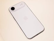 「iPhone Air」はなぜ人気がないのか？販売不振を招いた3つの理由