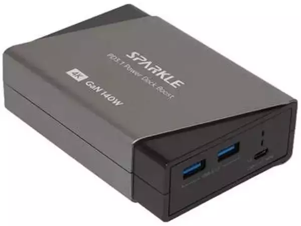 140W給電・AC内蔵でコンパクト！SPARKLEの4ポートドック