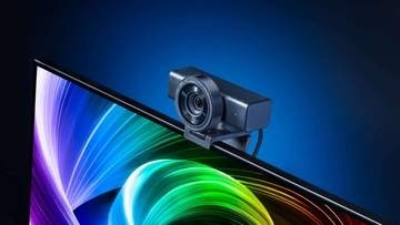 Webカメラなのにスタジオ品質、Razer「Kiyo V2 Pro」