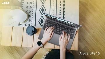 約1.49kgで持ち運びやすい15.6型ノート「Aspire Lite 15」
