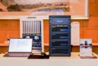 MINISFORUM、MS-S1 MAXを4台連結して“非蒸留”のDeepSeek-R1 671Bを駆動