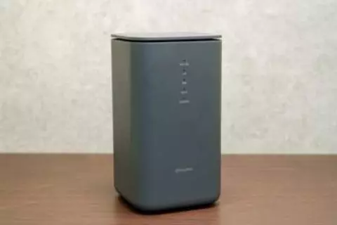 ドコモのホームルーター vs 固定回線。速度・料金・手軽さで比べた結果……