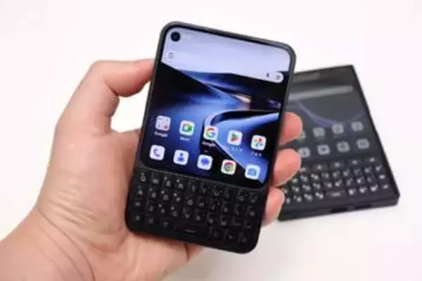 【Hothotレビュー】Unihertzの小型キーボードスマホ「Titan 2 Elite」。使い勝手はどう進化した？