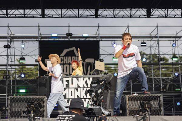 岩手に音楽と熱狂が集結『CHAGU CHAGU ROCK FESTIVAL 2026』初日レポート　ゴールデンボンバー、≠ME、THE RAMPAGEらが競演