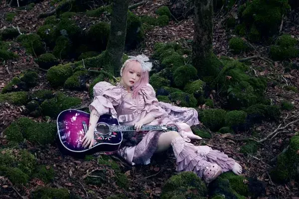 大森靖子、8月に10thアルバム『BABY! PINK! MUSIC!』発売決定　リリース記念イベントも開催