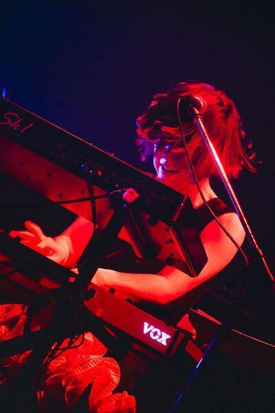 【ライブレポート】モーモールルギャバン20周年 × ゲイリー・ビッチェ生誕祭！Zepp Shinjukuで魅せた”愛溢れる力強い宣言”と多幸感に包まれた熱狂の一夜