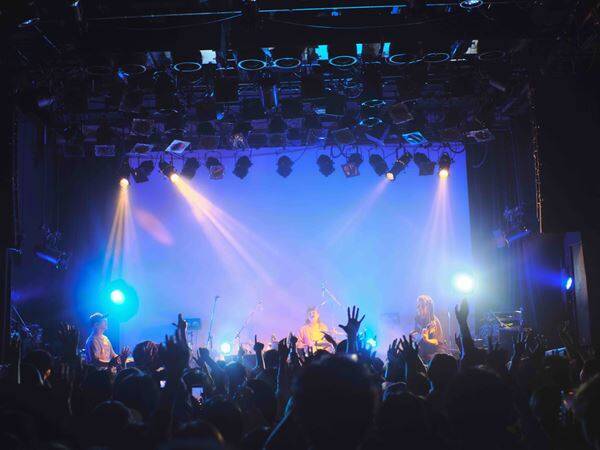 【ライブレポート】Geloomy、Jeremy Quartusとの競演で示した現在地　初のフルアルバム＆ワンマンツアー開催も発表