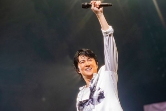 福山雅治、全国アリーナツアー完遂「ドームライブもあります。またお逢いしましょう!!」ファイナル公演のオフィシャルレポートが到着
