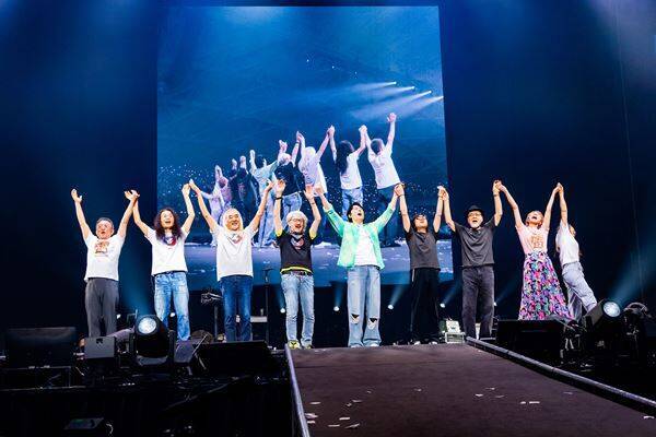 福山雅治、全国アリーナツアー完遂「ドームライブもあります。またお逢いしましょう!!」ファイナル公演のオフィシャルレポートが到着
