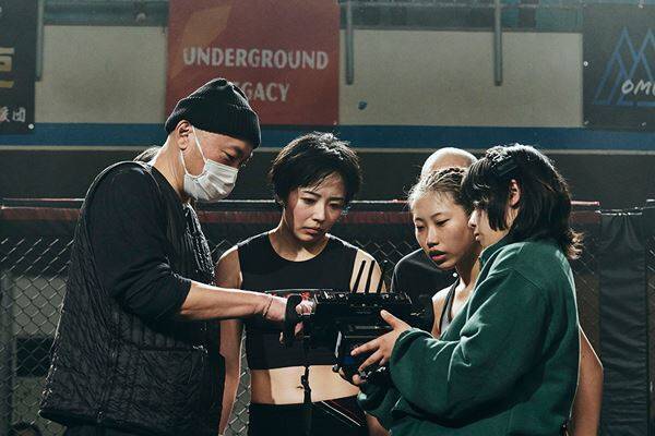 北川景子、森田望智、佐久間大介、渋谷龍太らの撮影の様子が明らかに　映画『ナイトフラワー』撮影現場レポート