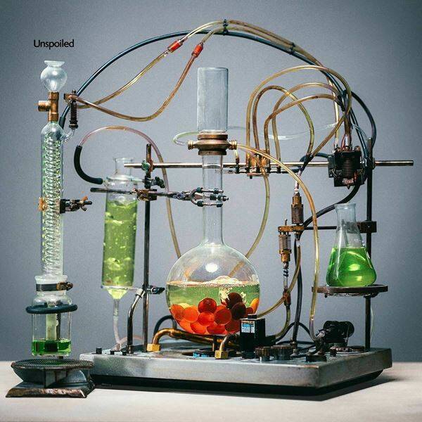 Kroi、LAでの思い出が詰まった「明滅」MV公開