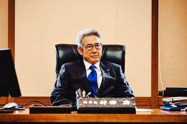 『TOKYO BURST-犯罪都市-』ピエール瀧・上田竜也・長谷川慎の“狂気”が炸裂！ 悪漢揃いの場面写真9点公開