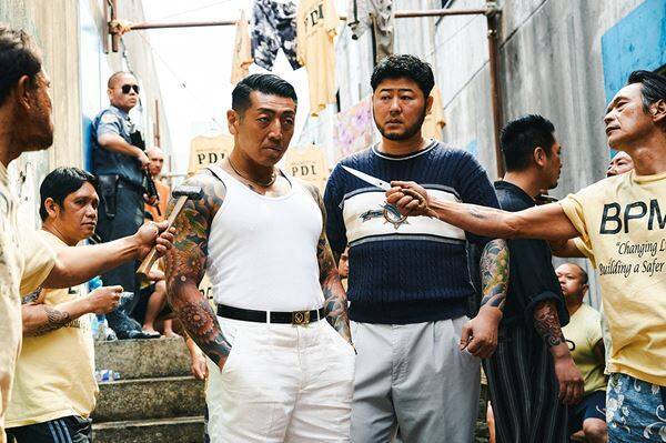 『TOKYO BURST-犯罪都市-』ピエール瀧・上田竜也・長谷川慎の“狂気”が炸裂！ 悪漢揃いの場面写真9点公開